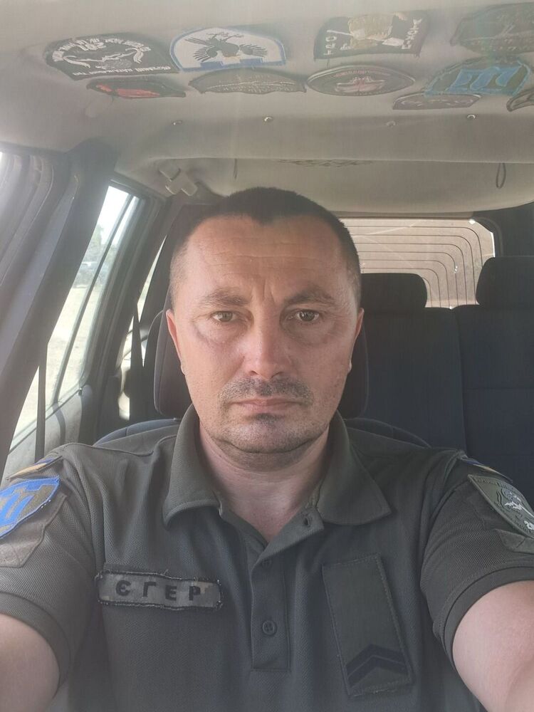  45914353  , 42 ,    