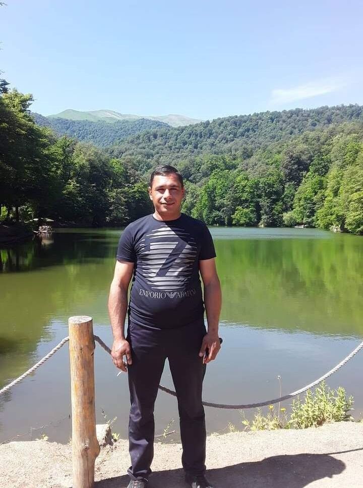  42669203  Gevor, 38 ,    