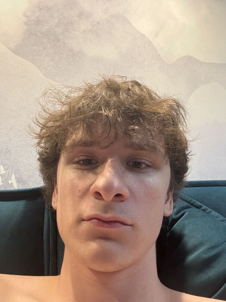  52883093  , 18 ,    