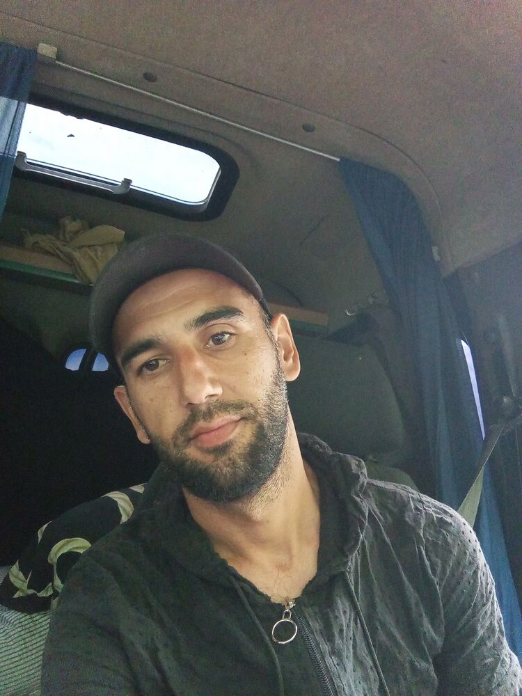  53175753  Timur, 34 ,    