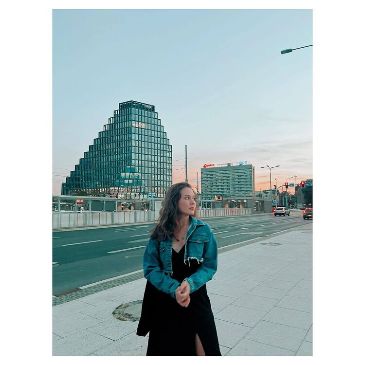  ,   Valerya, 34 ,   ,   