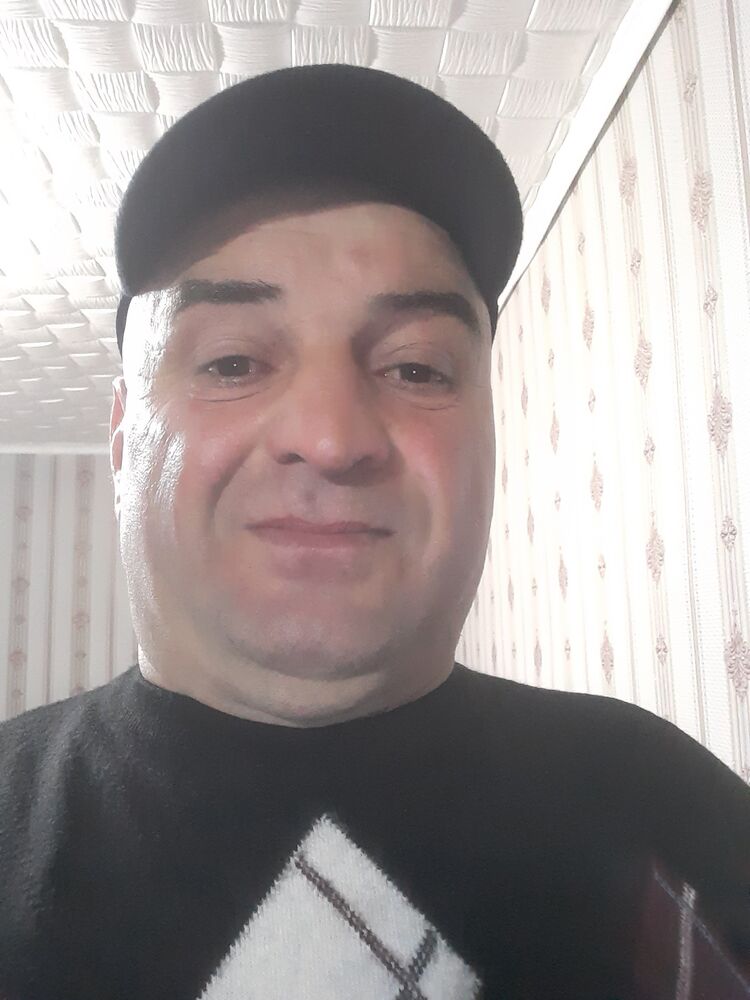  34722683  Kamran, 54 ,    
