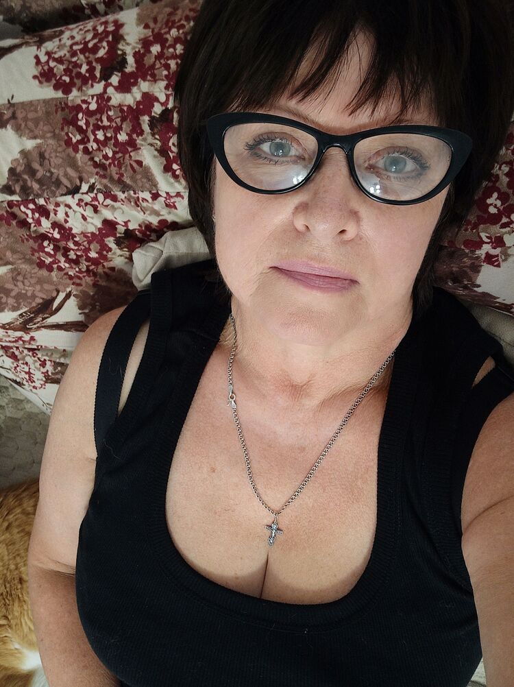  48811343  , 64 ,    