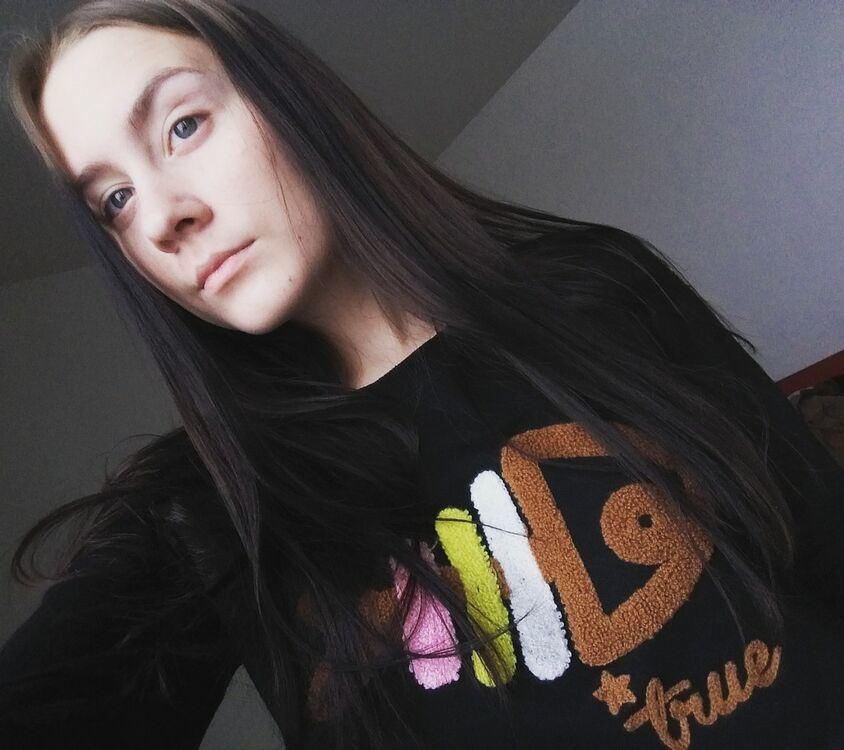  15938953  Irina, 25 ,    