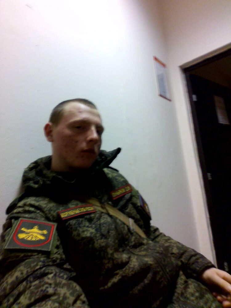  44571593  , 28 ,    