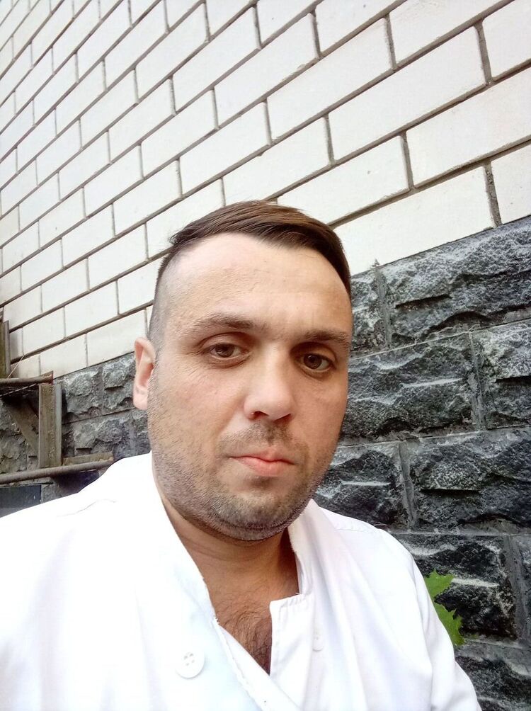  28943013  , 34 ,    