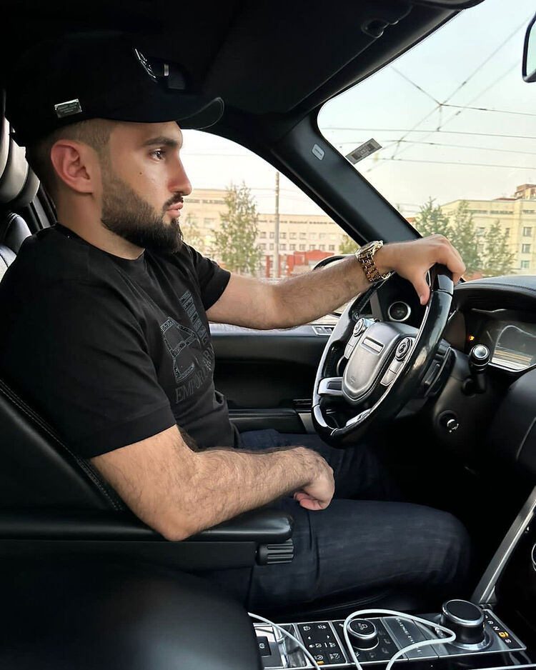  44195353  Rafael, 30 ,    -