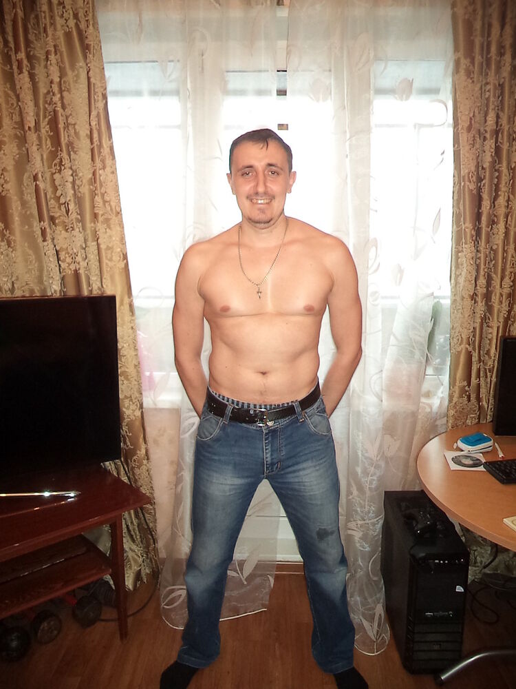  8008203  , 44 ,    