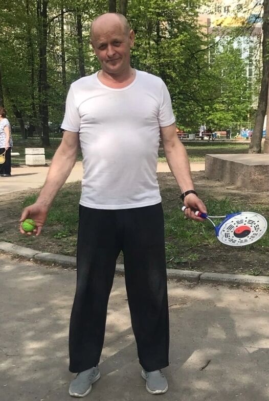  33109603  Anatoly, 66 ,    -
