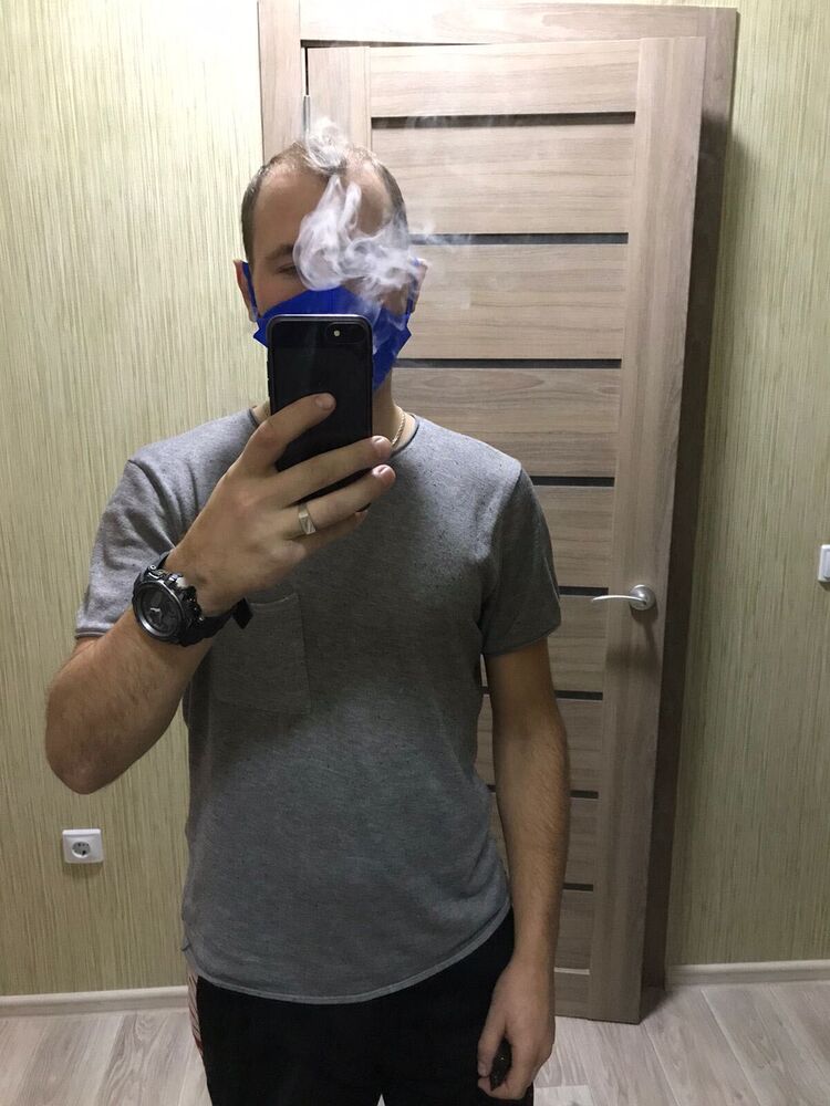  30496153  , 28 ,    