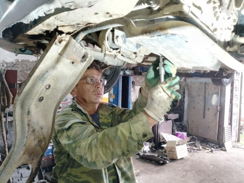  52520553  , 61 ,    -