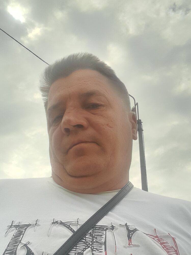  28361083  , 52 ,    -