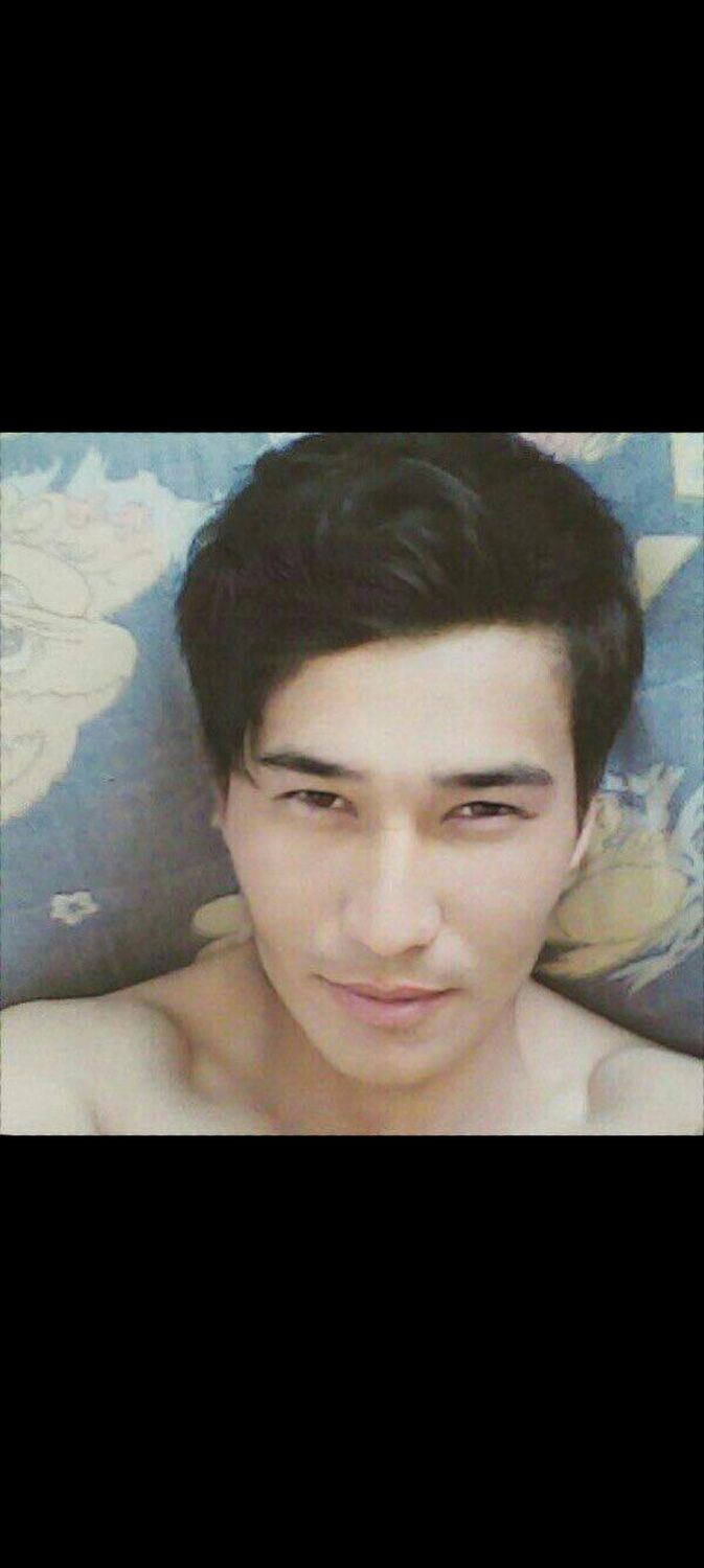  38775333  Aleks, 37 ,    