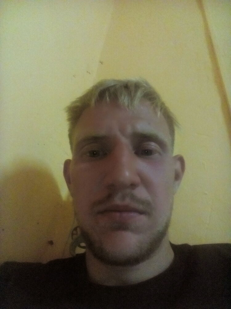  28033113  Alexey, 24 ,    