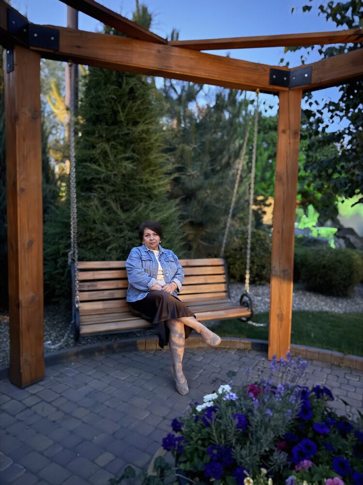  53089213  , 51 ,    --