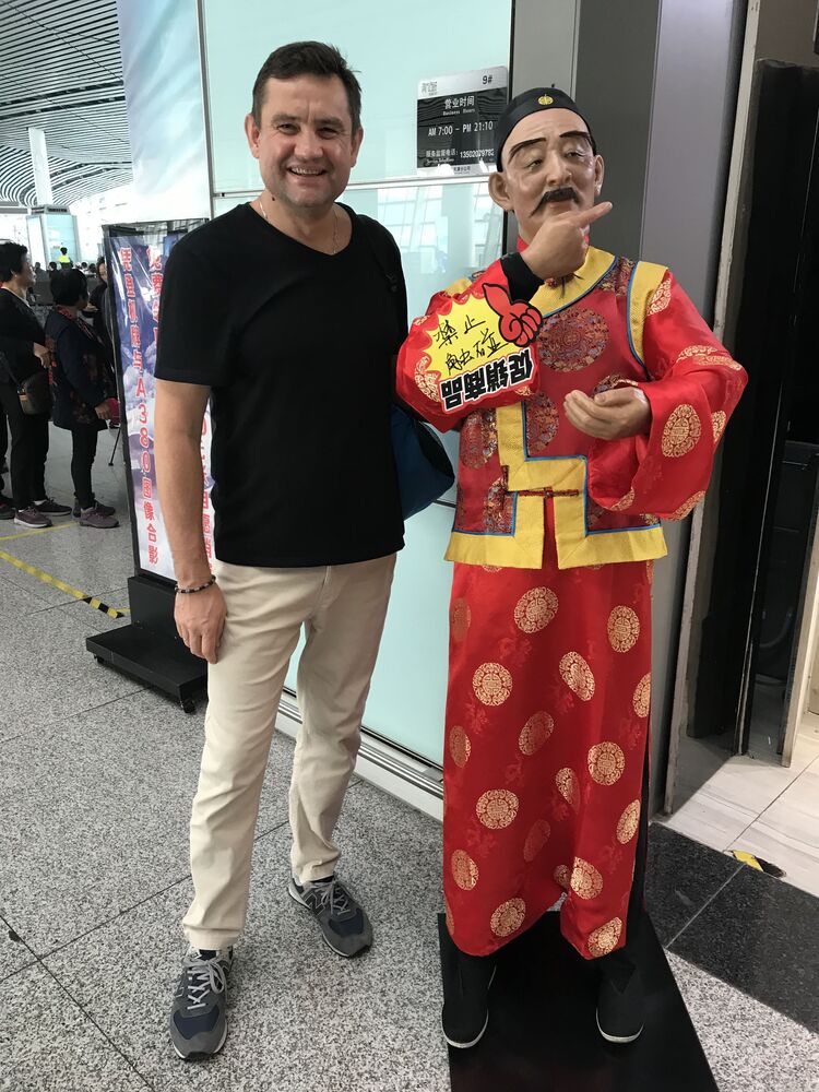  ,   Alex, 52 ,   ,   , 