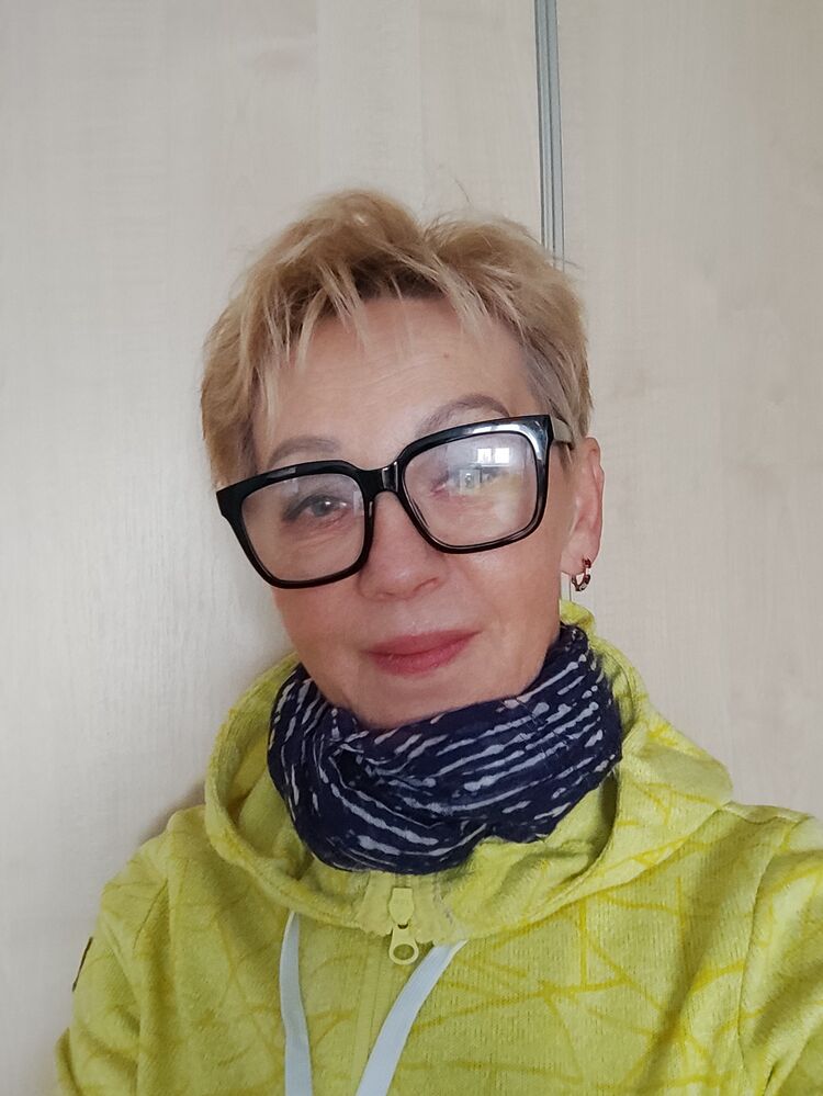  ,   Lju, 62 ,   ,   