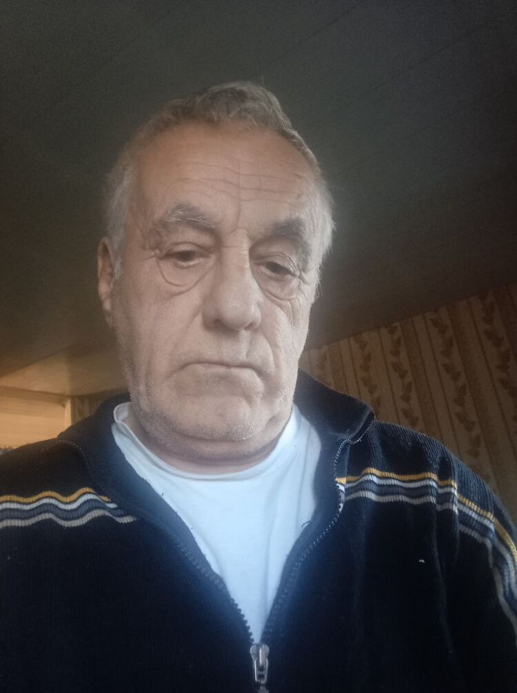  53007393  , 76 ,    