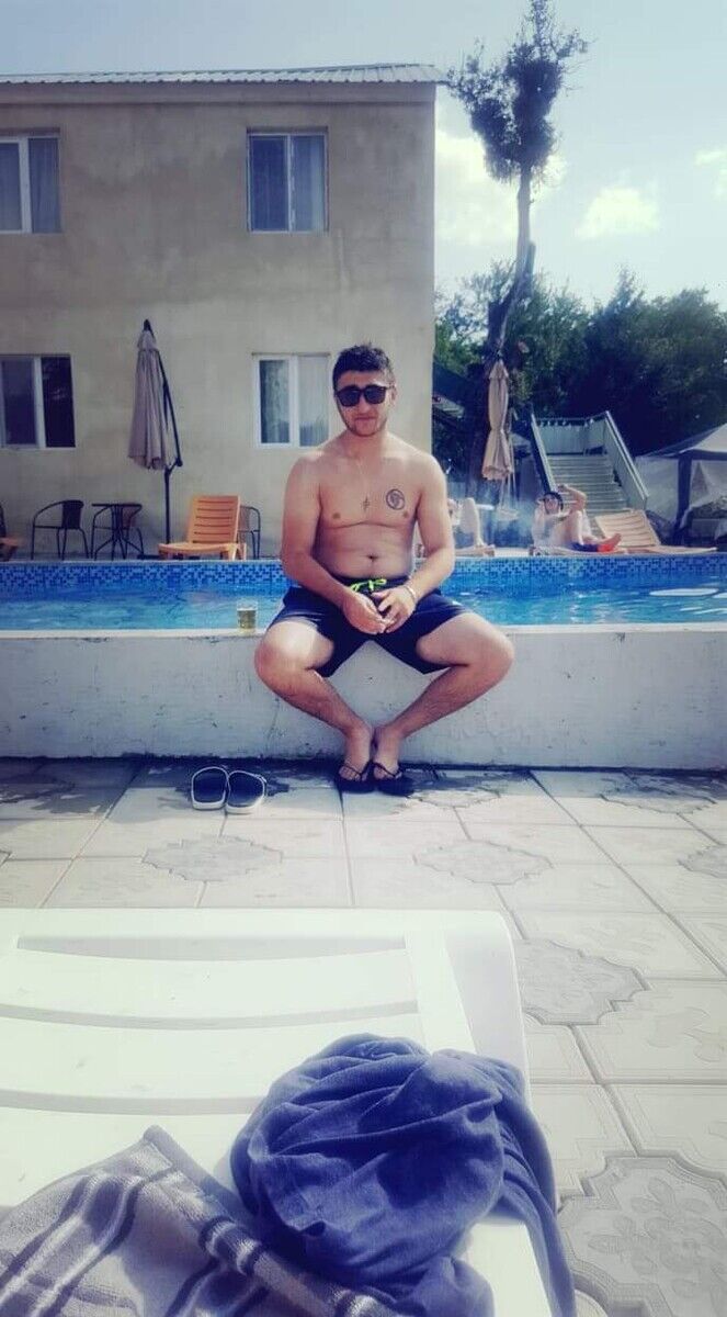  ,   Guro, 33 ,   ,   