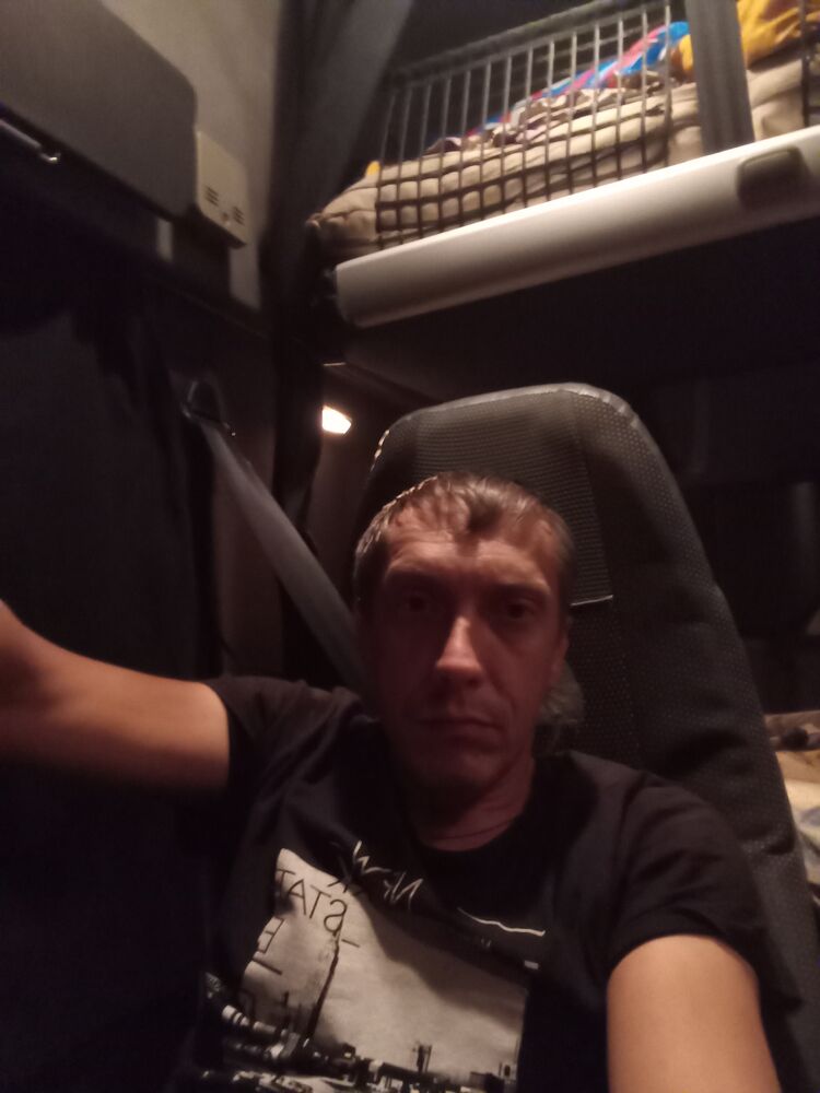  48348573  , 40 ,    