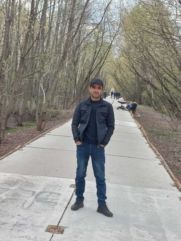  ,   Dilmurod, 35 ,   ,   
