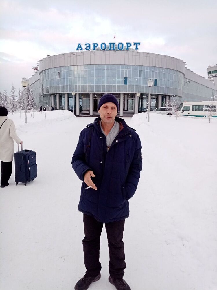  ,   Aleksandr, 43 ,   ,   