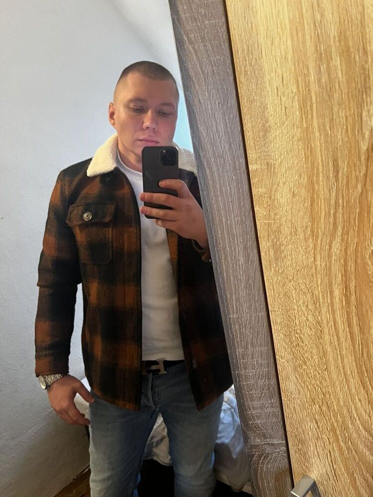  40525053  , 30 ,    