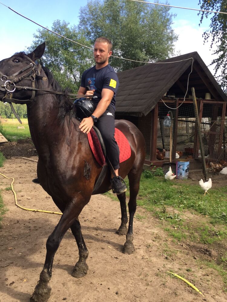  54637473  Stas, 36 ,    