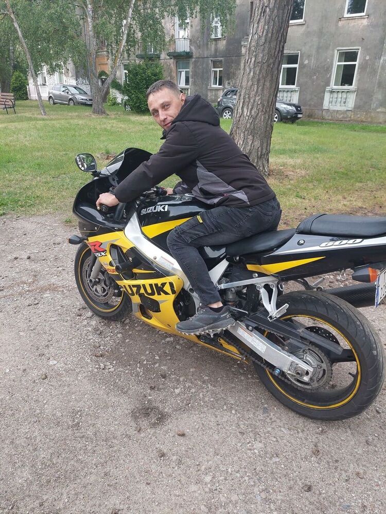  53410693  , 35 ,    