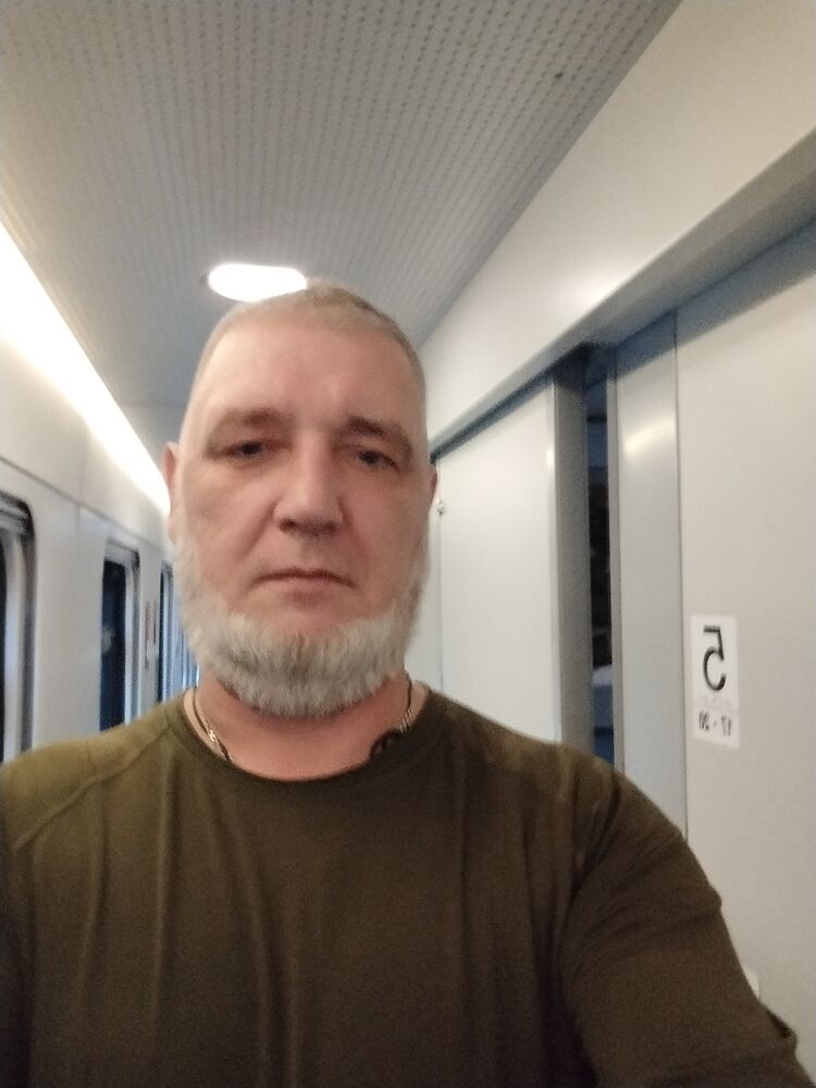  42344673  , 47 ,    
