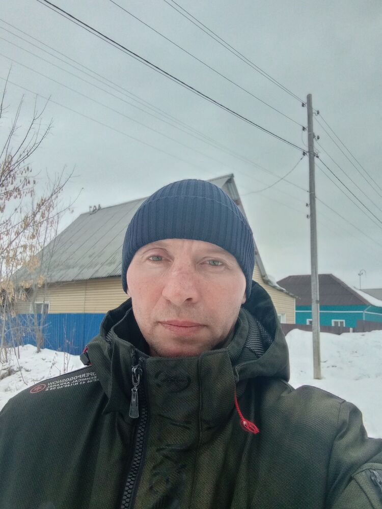  33575943  , 42 ,    