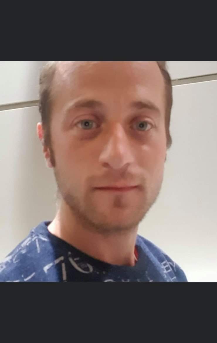  ,   Sergiu, 32 ,   ,   