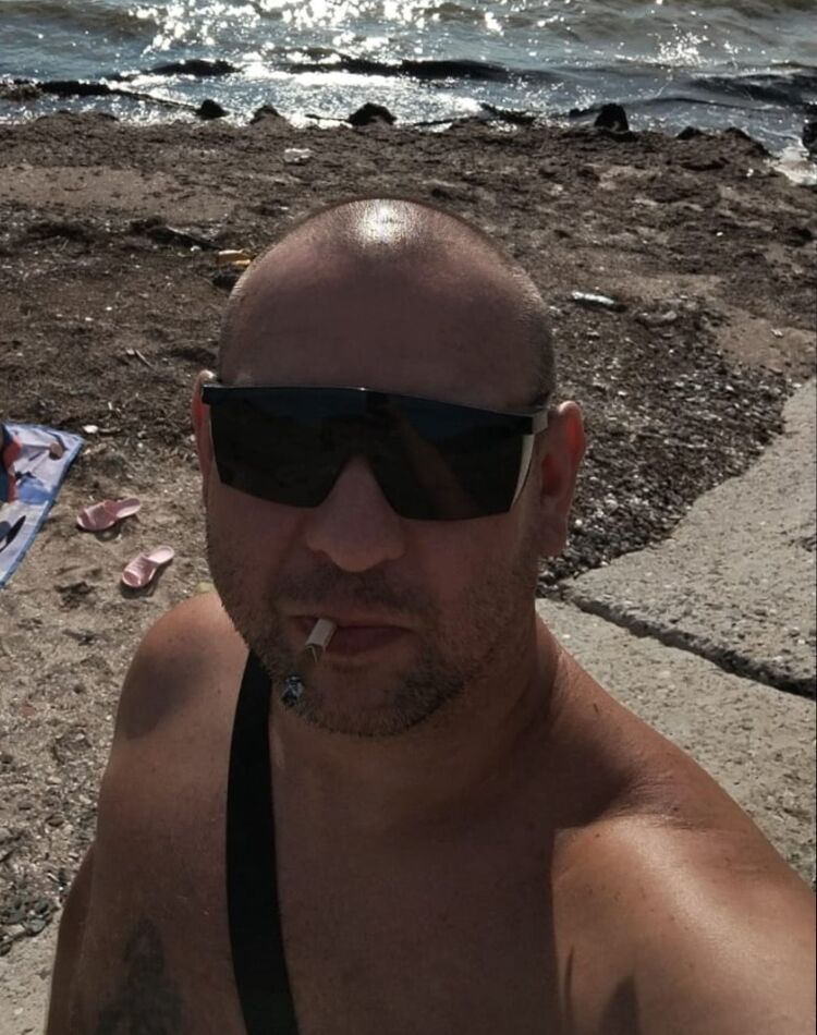  46298783  , 42 ,    
