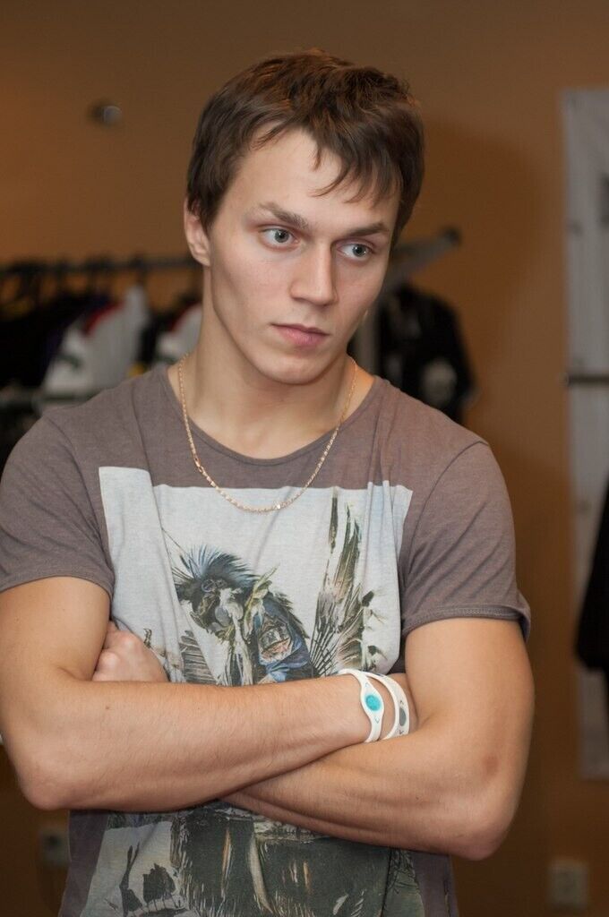  21881713  Nikolay, 36 ,    