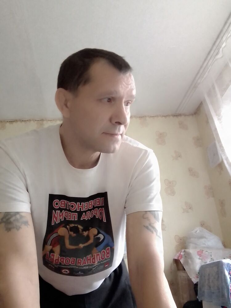  54553213  Dmitrij, 58 ,    