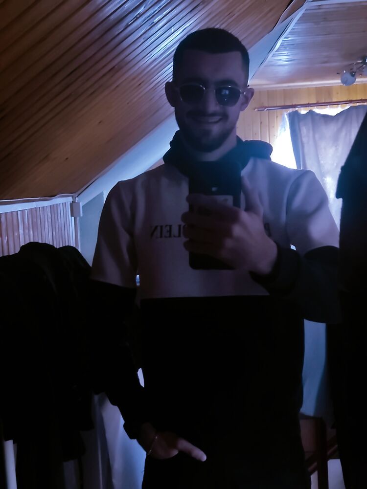 ���� 40374403 ����� �����, 22 ����, ���� ���������� � �������