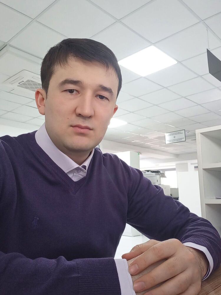  53987703  Diyor, 34 ,    