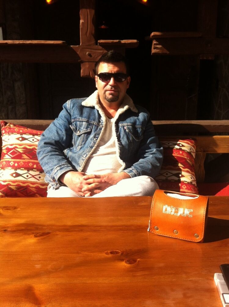  6131453  Maksim, 47 ,    