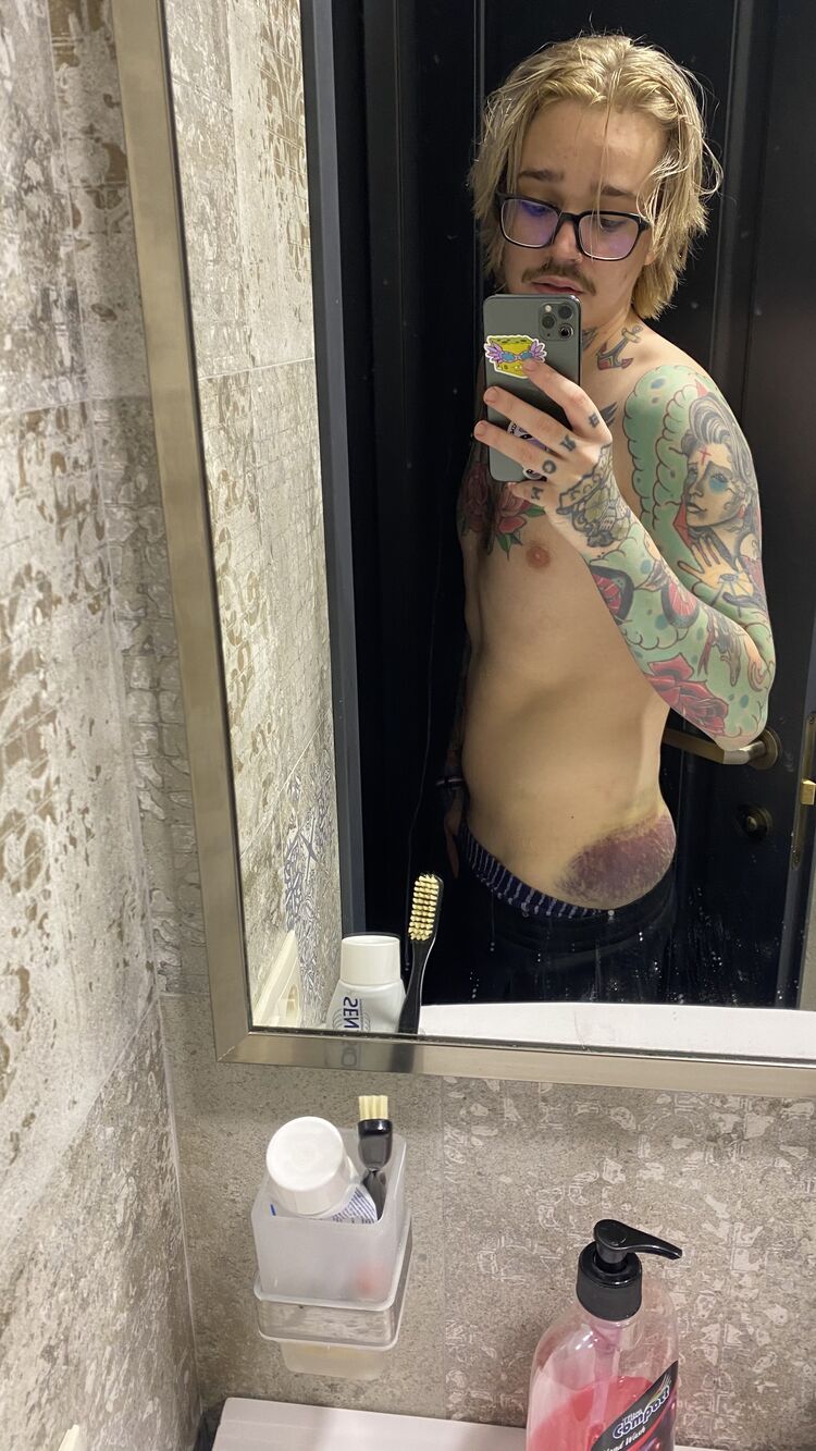  ,   Sam, 28 ,   ,   