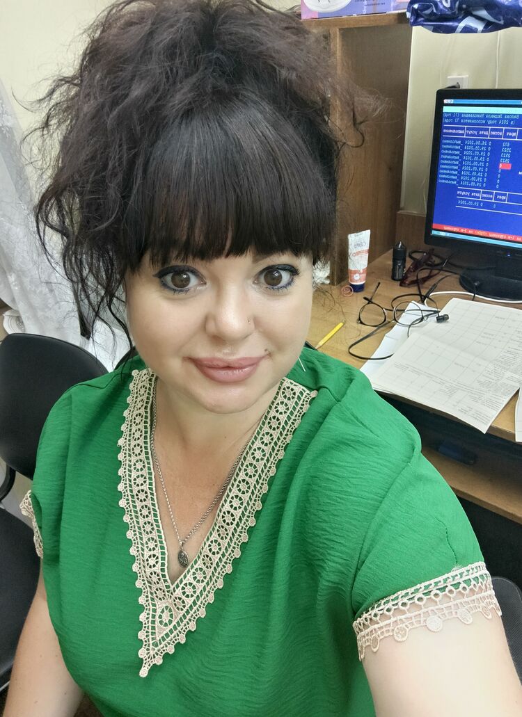  44386983  Ksenia, 45 ,    --