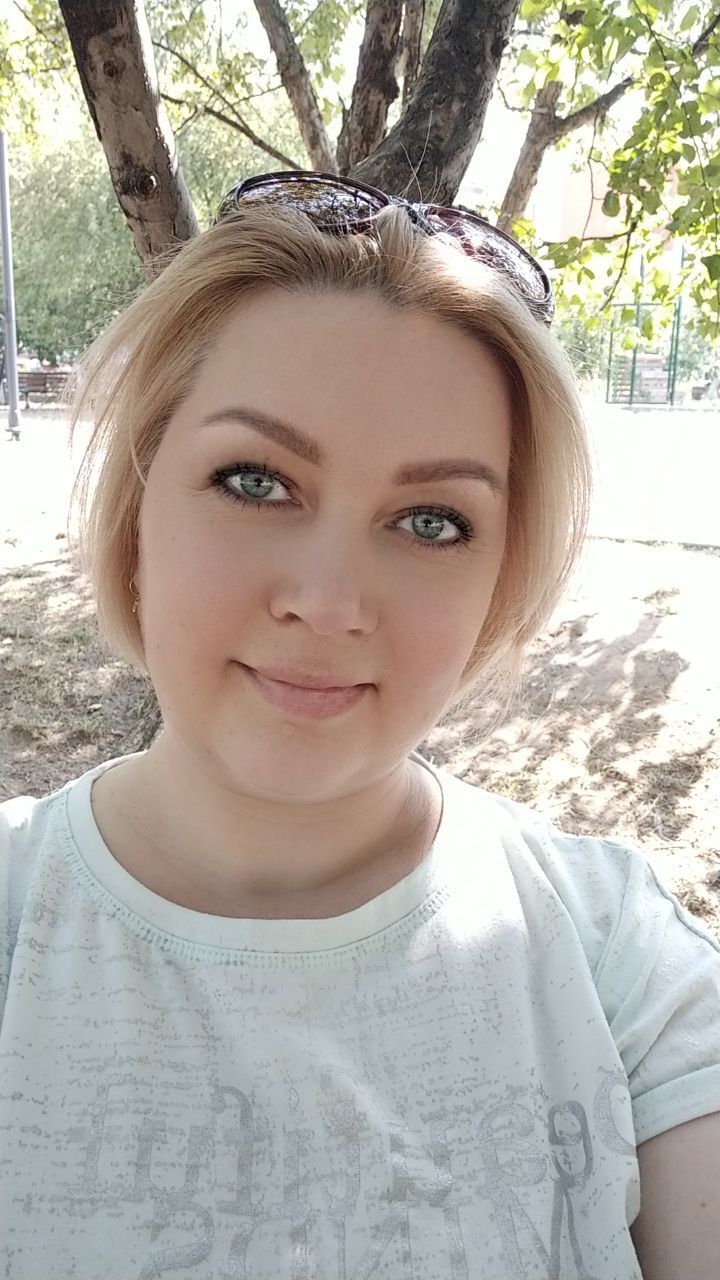  ,   Natasha, 48 ,     