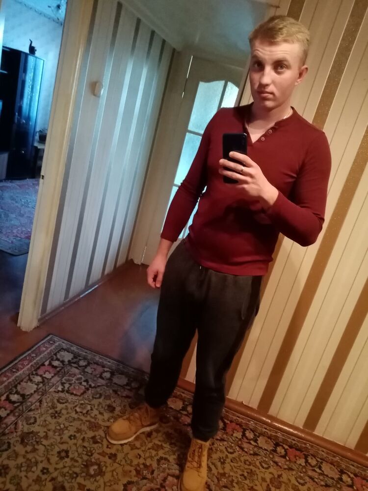  18553233  Eugene, 27 ,    