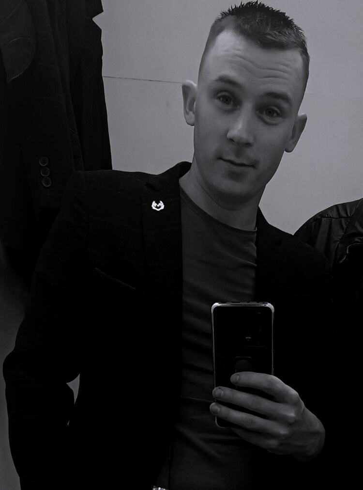  47690133  , 27 ,    -