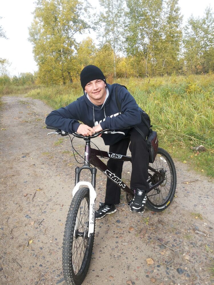 ���� 4243693 ������� �������, 35 ���, ���� ���������� � �����������