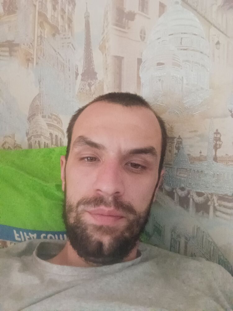  28527763  Vlad, 32 ,    