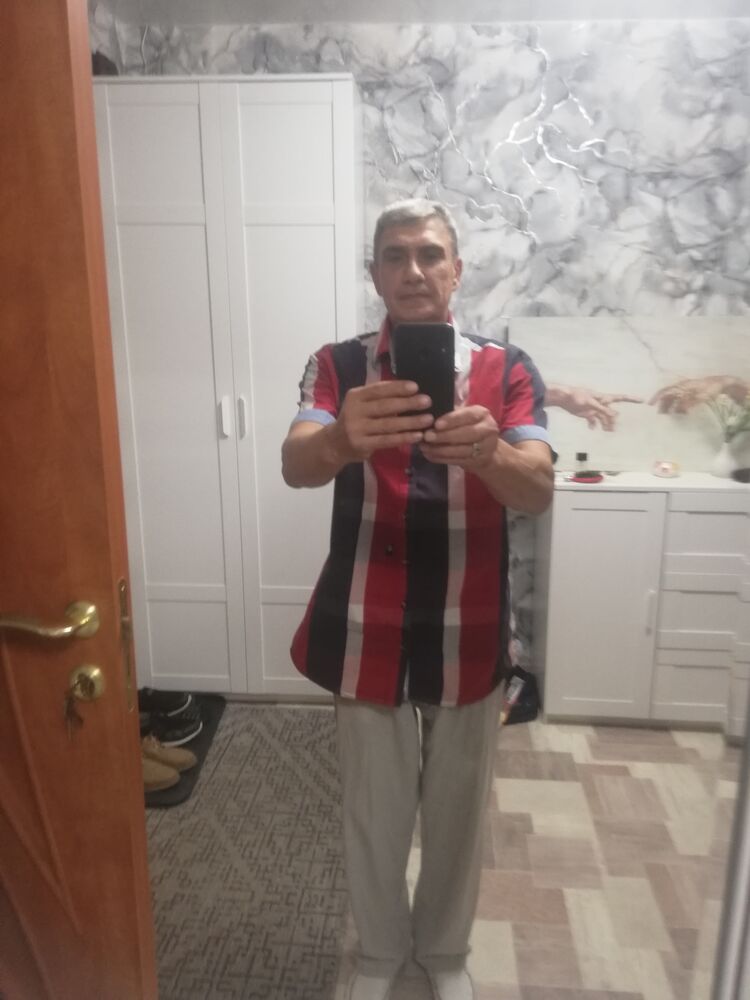  48171353  , 56 ,    