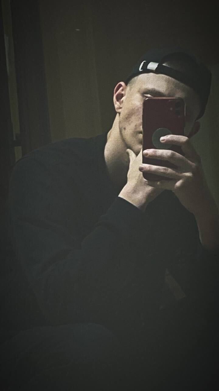  43693353  , 21 ,    