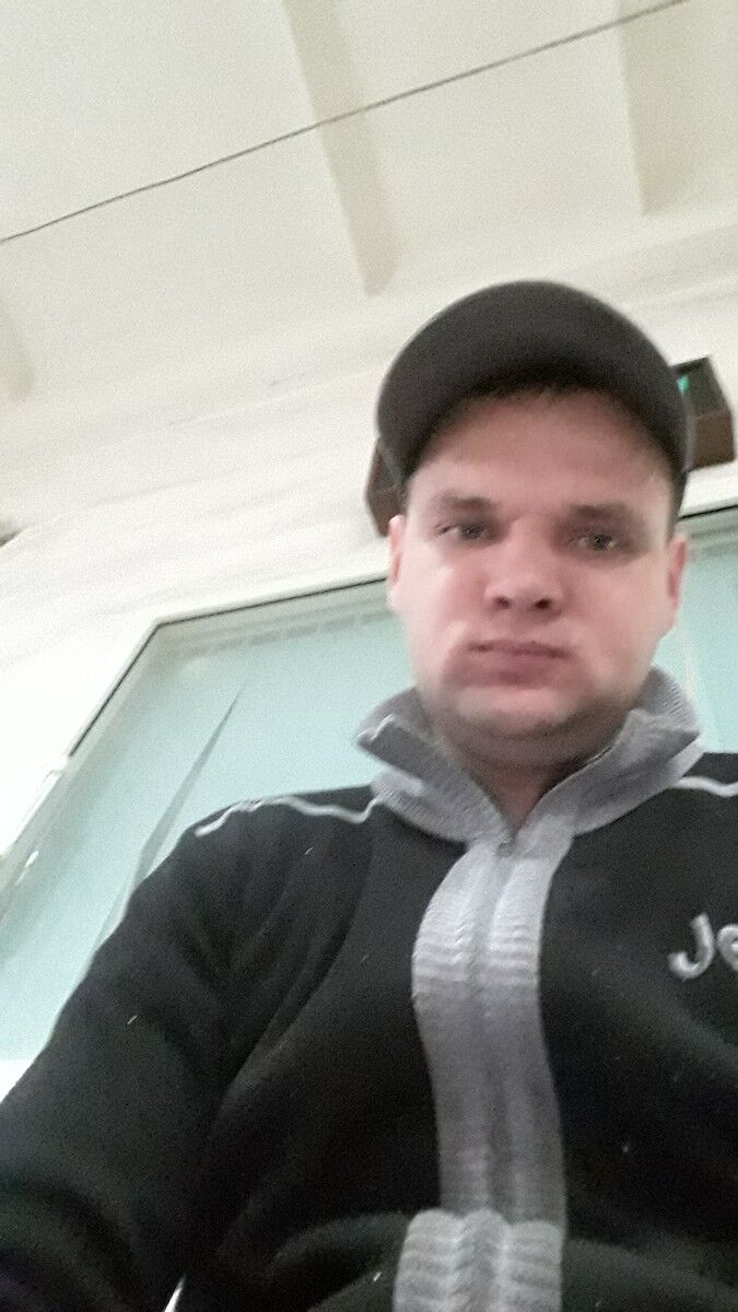  ,   Konstantin, 38 ,   ,   , c 