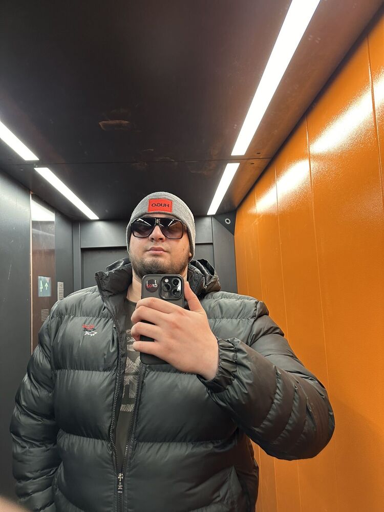  ,   Gyrza, 27 ,   ,   