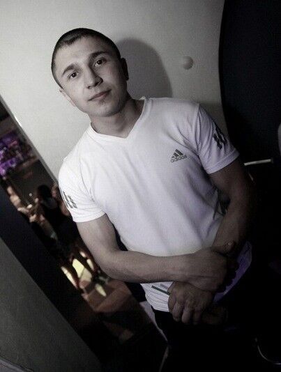  15080613  Ivan, 32 ,    